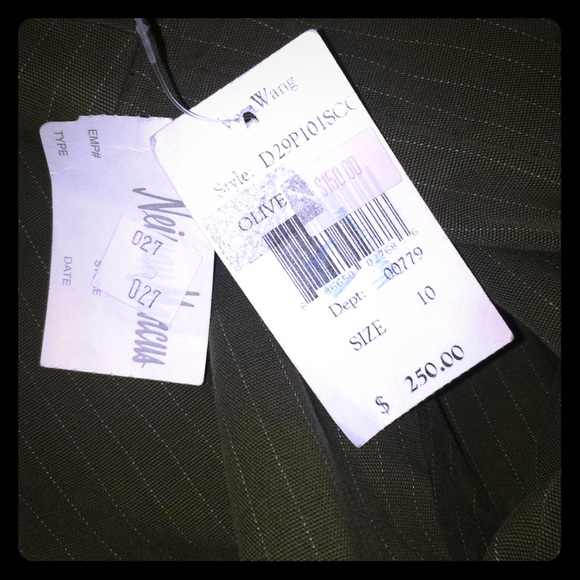 Lavender by Wang NWT OLIVE GREEN - Picture 1 of 2